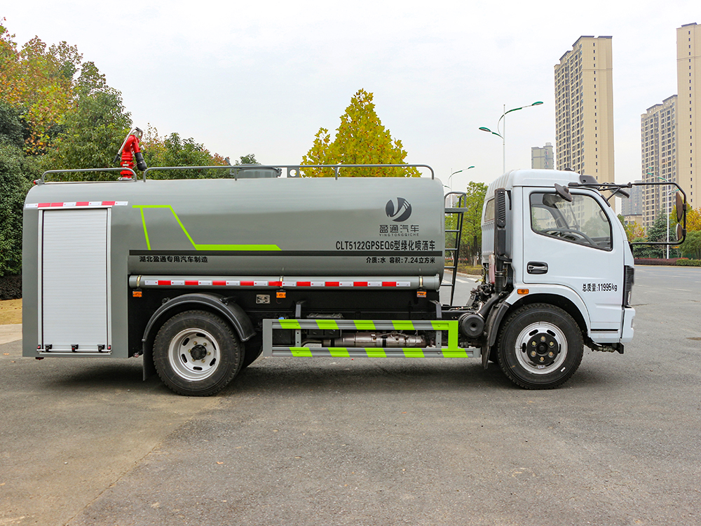 東風8噸消防灑水車