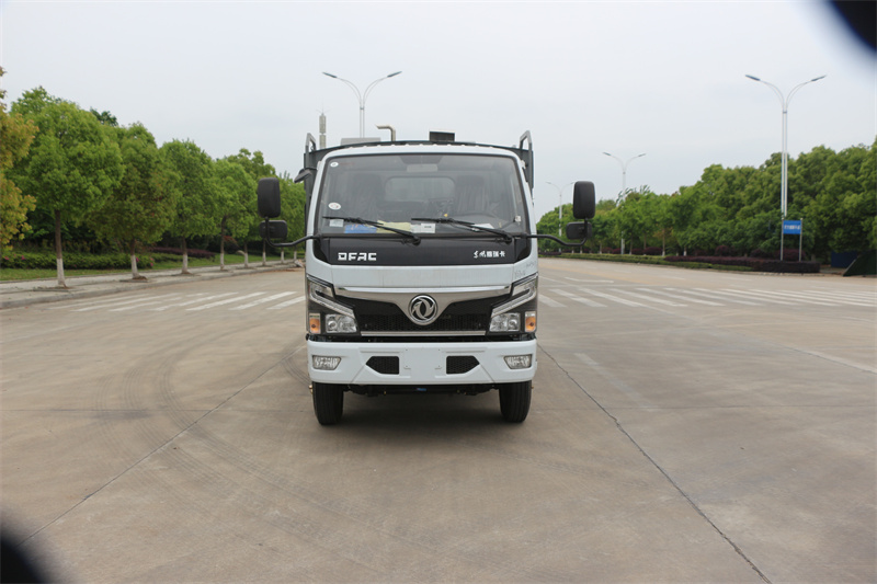 國六吸塵車-東風道路吸塵車-東風5立方吸塵車
